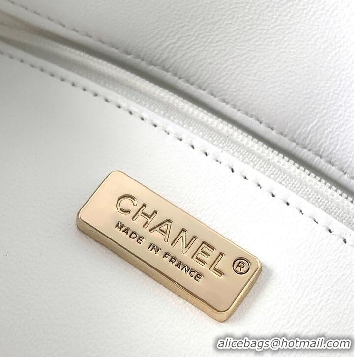 Buy Inexpensive Chanel Tweed Bag With Pearl Chain Strap AS5175 Multicolor 2026
