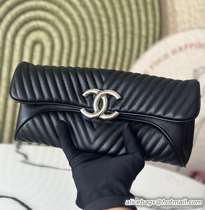 Modern Classic Chanel Leather Chevron Clutch AS4199 Black 2026