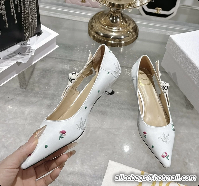 Best Product Dior Dioramour Jadior Pumps White Lambskin Embroidered with Multicolor Doves Roses Motif 25MM 6062403