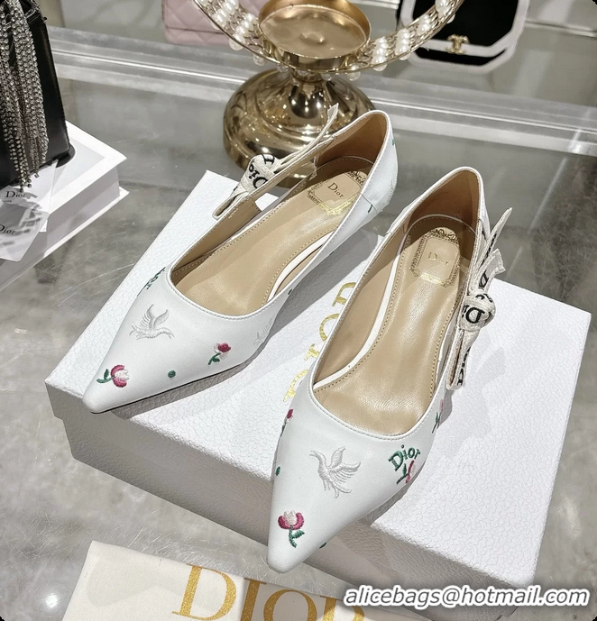 Best Product Dior Dioramour Jadior Pumps White Lambskin Embroidered with Multicolor Doves Roses Motif 25MM 6062403