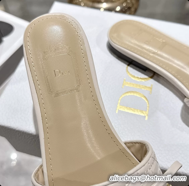 Good Quality Dior Cannage Flat Slide Sandals Shoes White Quilted Cannage Lambskin 6062409