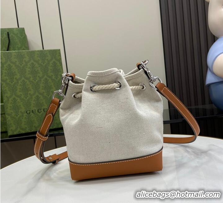 Pretty Style Gucci Small Shoulder Bag With Gucci Print 815719