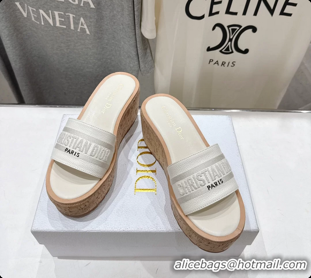 Pretty Style Dior Dway Platform Slide Sandals White Grained Calfskin 6062603