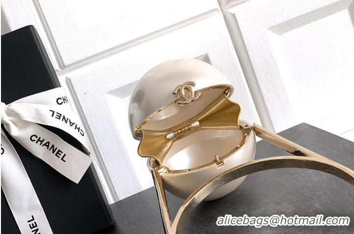 Promotional Chanel Pearl Ring Minaudiere With Plexi & gold-tone metal AS4660 Pearly White 2026