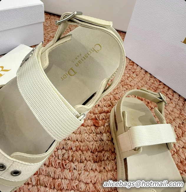 Luxurious Dior Dioract Beige Leather Flat Sandals 6062703