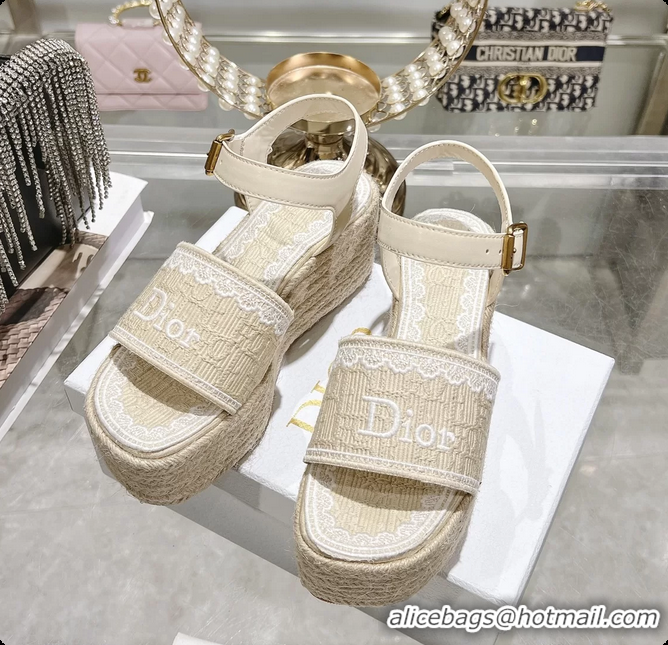 Grade Dior Dentelle Wedge Sandal Light Beige Dior Oblique Embroidered Cotton and White Lace 6062807