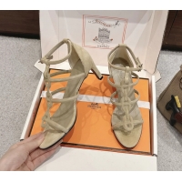 Comfortable Hermes M...