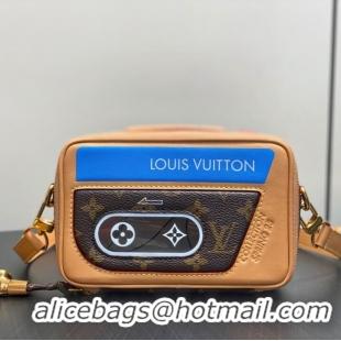 Buy Fashionable Louis Vuitton Mens Baladeur Wearable Wallet Mini Bag in Monogram Canvas M14062 2025