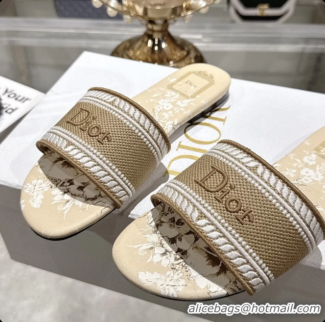 Good Quality Dior Dioriviera Dway Flat Slides Sandals Beige and White Embroidered Cotton and Toile de Jouy Floral Garden