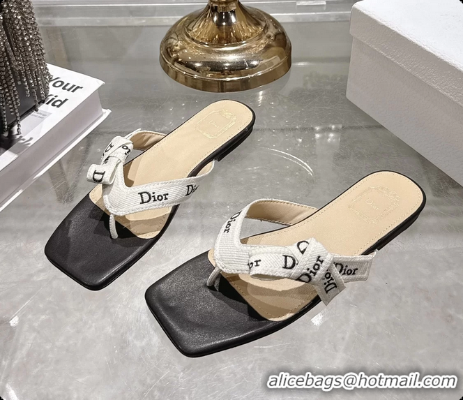 Grade Quality Dior Jadior Flat Thong Sandals White Black Embroidered Cotton and Trench lambskin 6070201