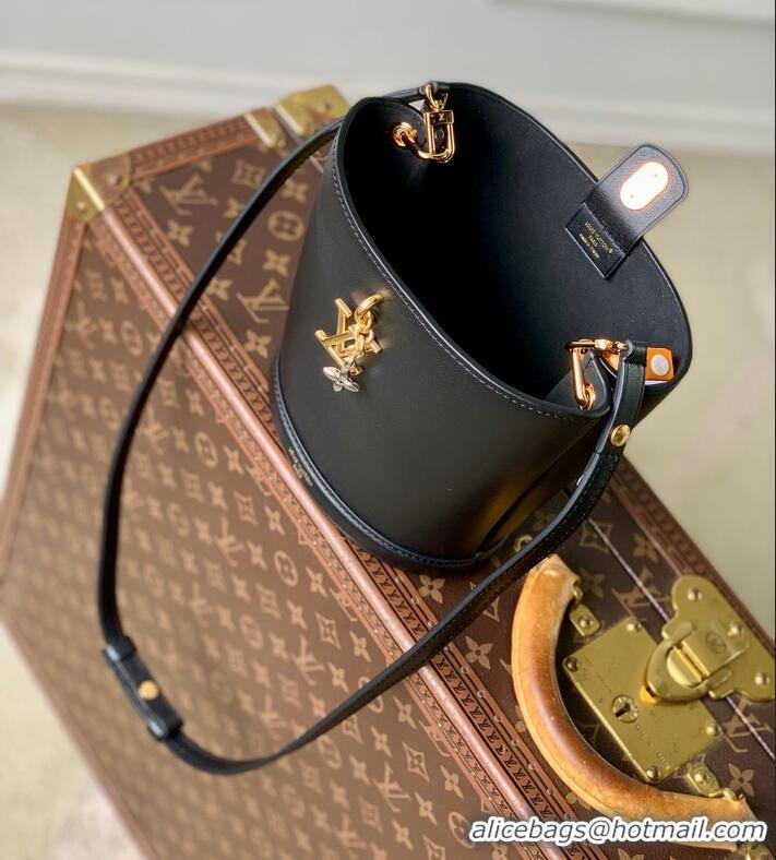 Grade Design Louis Vuitton Bloom Cow Leather Mini Hobo Bag M27260