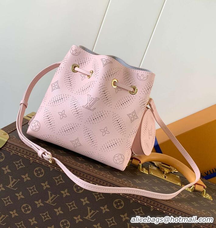 Top Quality Louis Vuitton Bella Monogram Mahina Leather Bloom Bevel Span Bag M13840