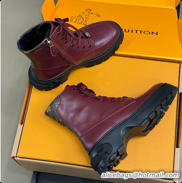 Luxurious Louis Vuitton LV Squad Lace-up Ankle Boot Burgundy 6070901