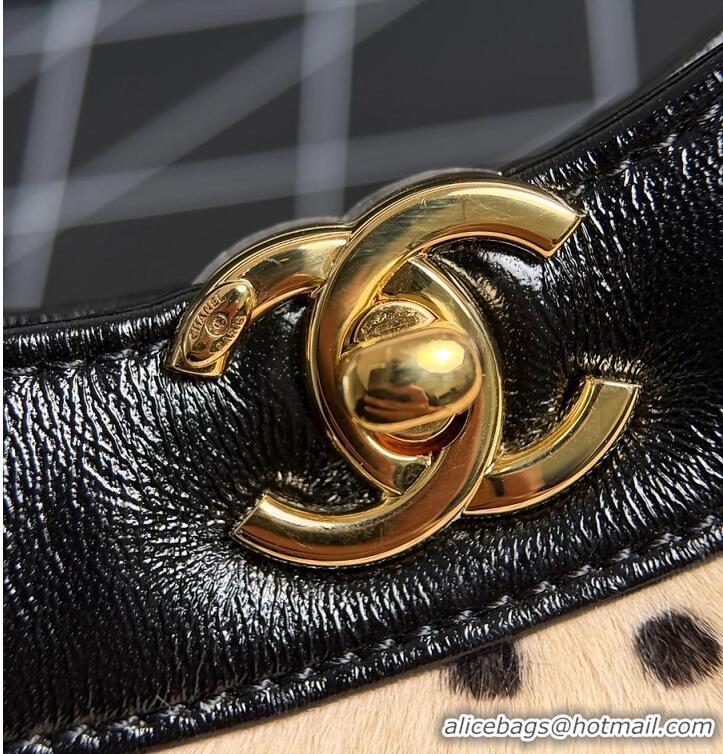 Super Quality Chanel 31 Tote Lambskin AS2563 Light Beige/Black 2026