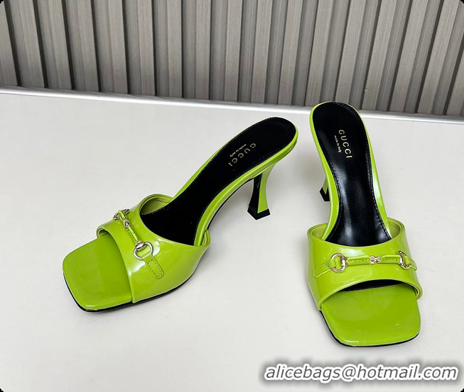 Charming Gucci Slide Sandal with Horsebit in Lime Green Patent Calfskin 7.5cm 60701405