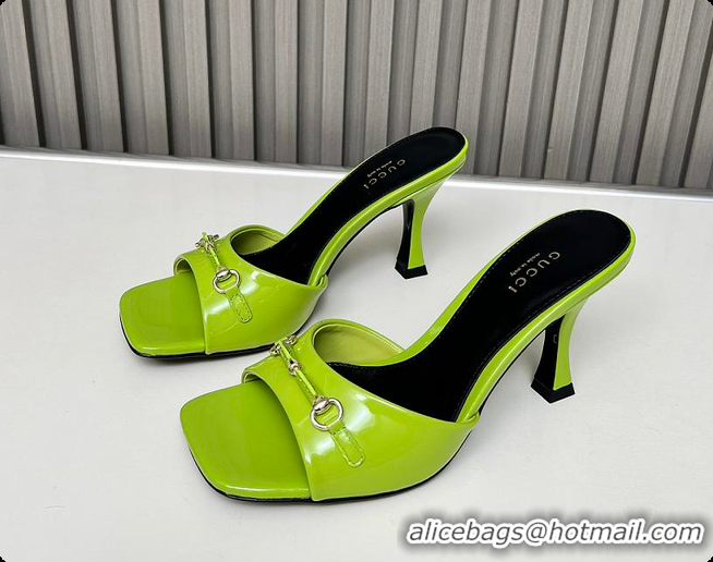 Charming Gucci Slide Sandal with Horsebit in Lime Green Patent Calfskin 7.5cm 60701405