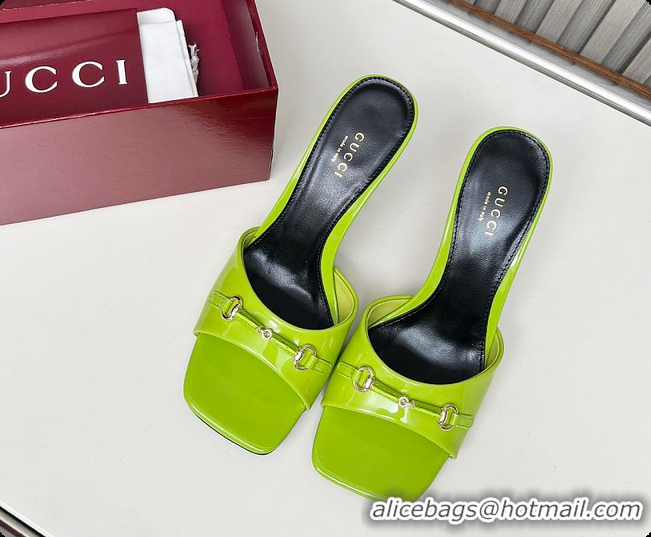 Charming Gucci Slide Sandal with Horsebit in Lime Green Patent Calfskin 7.5cm 60701405