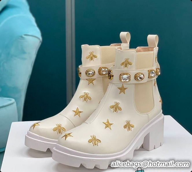 Top Grade Gucci Embroidered Leather Ankle Boots In White 60701411