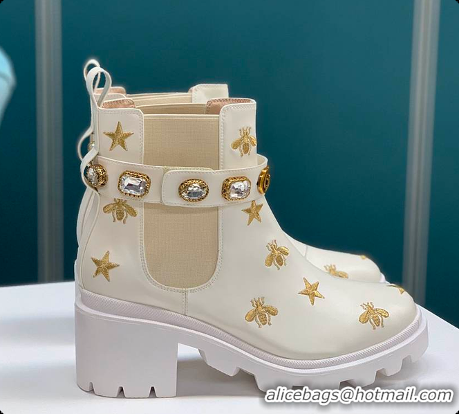 Top Grade Gucci Embroidered Leather Ankle Boots In White 60701411