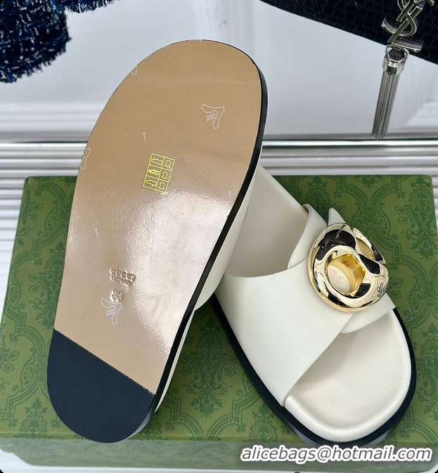 Duplicate Gucci Marina Chain Slide Sandals in White 60701510