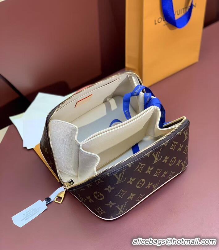 Well Crafted Louis Vuitton Monogram Canvas 2 Compartments Toiletry Bag M11508