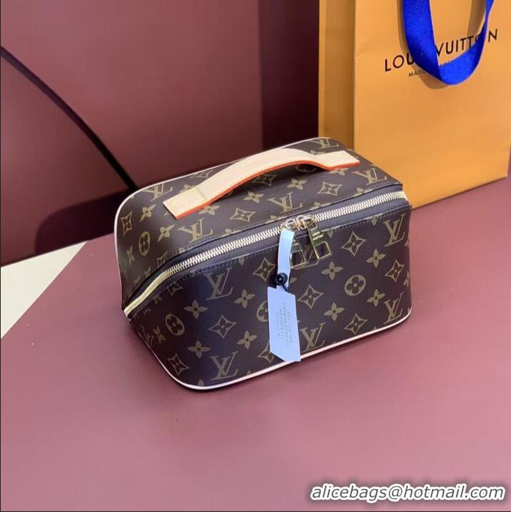 Well Crafted Louis Vuitton Monogram Canvas 2 Compartments Toiletry Bag M11508