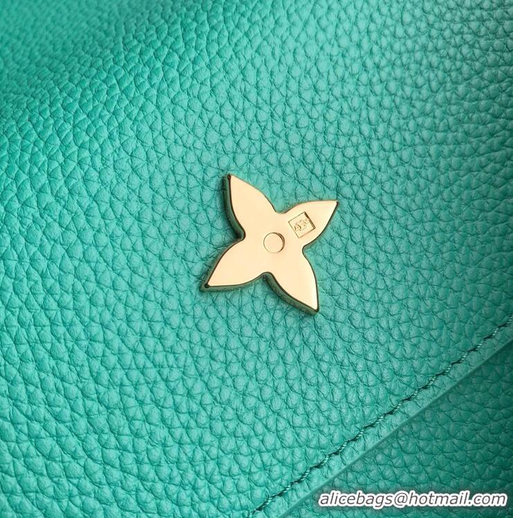 Classic Specials Louis Vuitton Cowhide Leather Capucines Taurillon Bag M26259 Turquoise