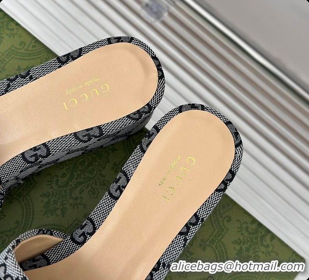 Unique Style Gucci CC Crystal-Embellished High Slides Grey 60701604