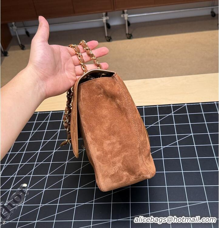 Buy Discount Chanel Metiers d'art Maxi Flap bag Suede Calfskin & Gold-Tone Metal CH5897 Camel 2026