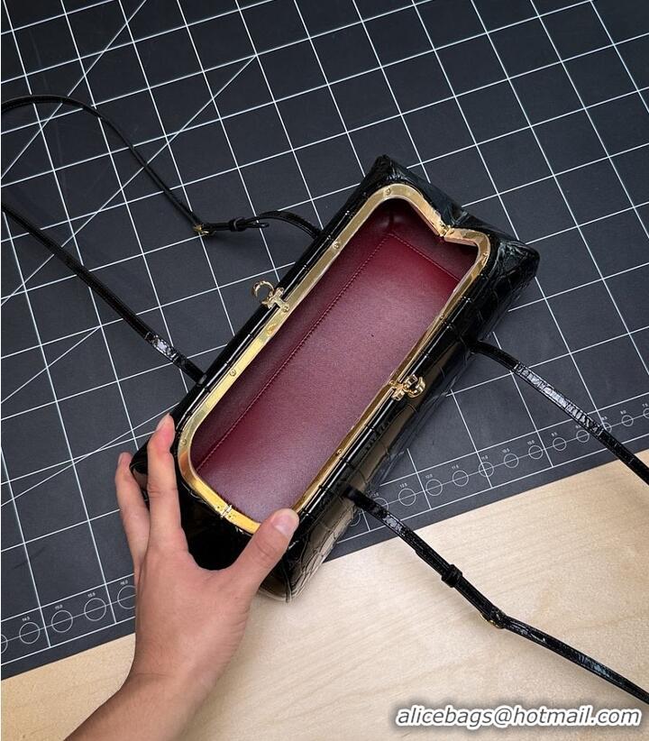 Top Quality Chanel Metiers D'art  Clutch with Leather Strap Crocodile Embossed Calfskin & Gold-Tone Metal CH59910 Black 