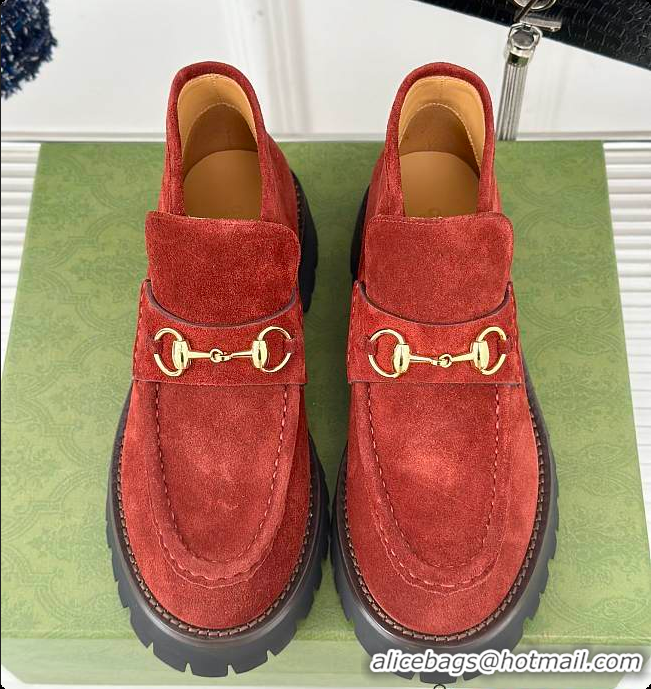 Sumptuous Gucci Loafer Horsebit Suede Rouge 60702102
