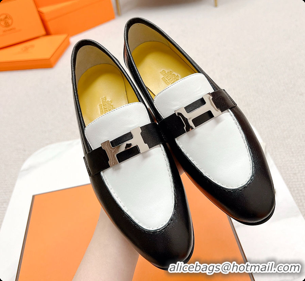 Shop Duplicate Hermes Dauphine Loafer White/Black 60702302