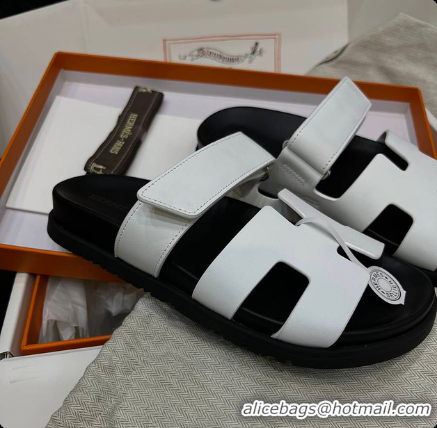 Shop Duplicate Hermes Chypre sandal Blanc 60702405
