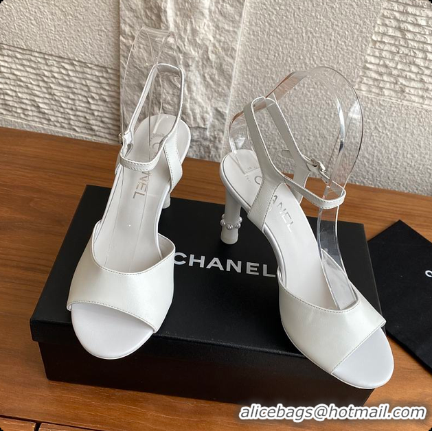 Purchase Chanel 25 Métiers d’art Sandals/Heels Lambskin White 60702504