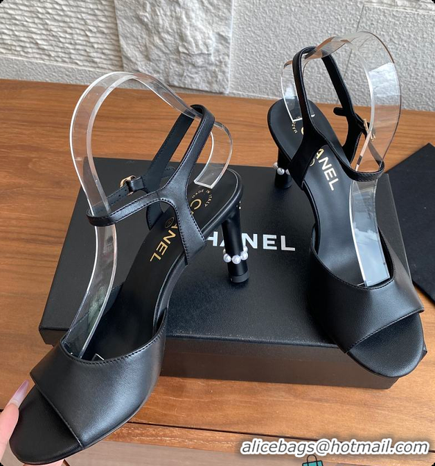 Pretty Style Chanel 25 Métiers d’art Sandals/Heels Lambskin Black 60702504
