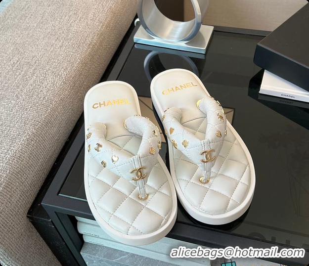 Top Grade Chanel Coco Beach Quilted Leather Thong Sandals White 60702601