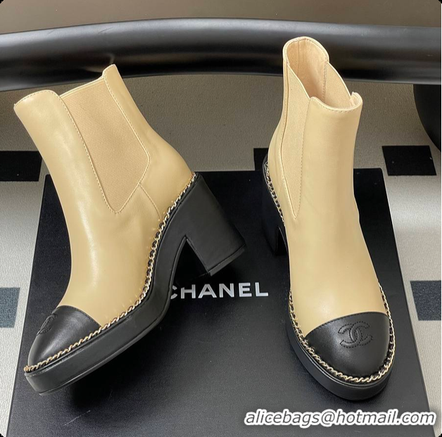 Pretty Style Chanel Beige & Black Cap-toe Ankle Boots With Chain Trim 60702605