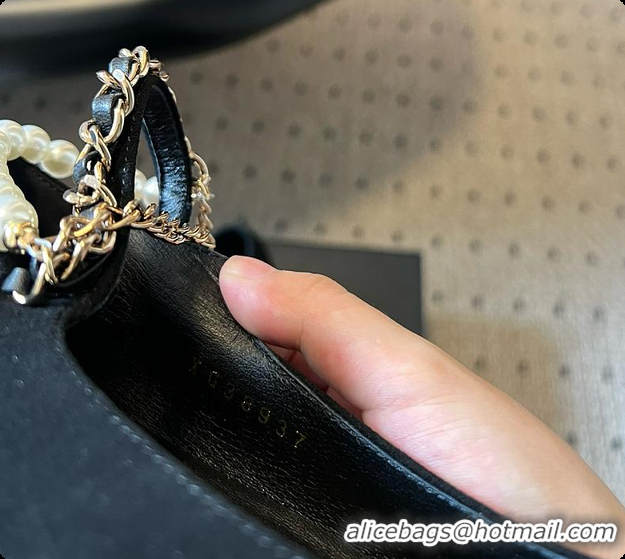 Buy Discount Chanel Mary Janes Lambskin, Patent calfskin, Faux Pearls Black 60702609