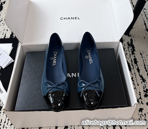 Sumptuous Chanel Ballerina Shoes Glossy calfskin Navy Blue & Black 60702611