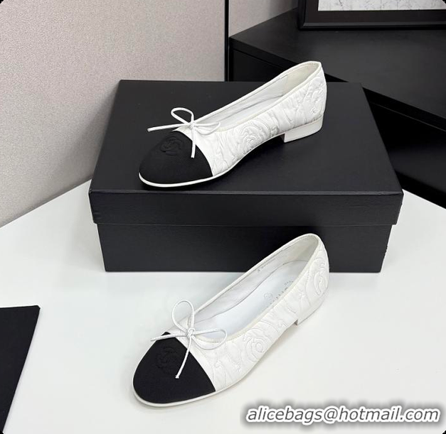 Good Looking Chanel Ballerina Shoes Embroidered Fabric & Grosgrain Fabric Black & White 60702612