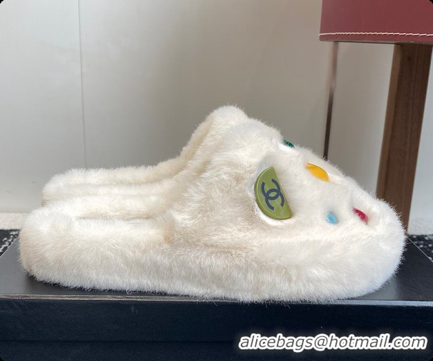 Pretty Style Chanel Classic Four-Season CC Furry Slippers White 60702615