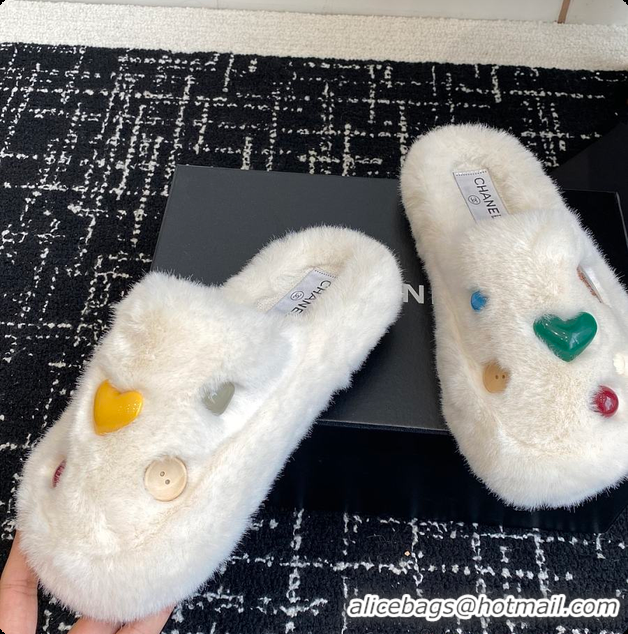 Pretty Style Chanel Classic Four-Season CC Furry Slippers White 60702615