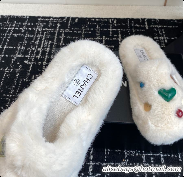 Pretty Style Chanel Classic Four-Season CC Furry Slippers White 60702615