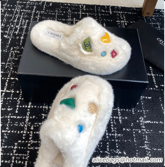 Pretty Style Chanel Classic Four-Season CC Furry Slippers White 60702615