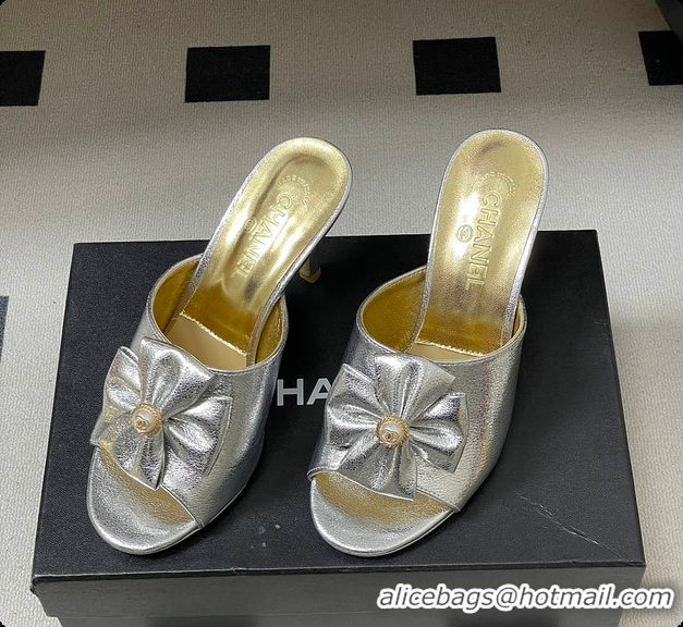 Sophisticated Chanel Satin Bow Pearl CC Mule Heels Silver 8.5cm 60702617