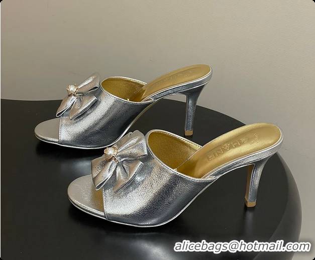Sophisticated Chanel Satin Bow Pearl CC Mule Heels Silver 8.5cm 60702617