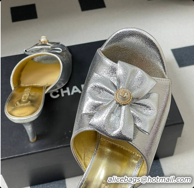 Sophisticated Chanel Satin Bow Pearl CC Mule Heels Silver 8.5cm 60702617