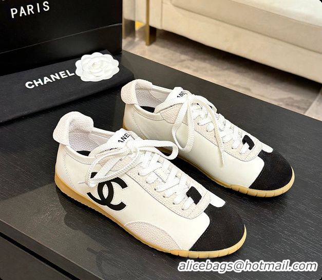 Hot Style Chanel Sneakers Embossed Calfskin and Suede Calfskin White & Black 60702619