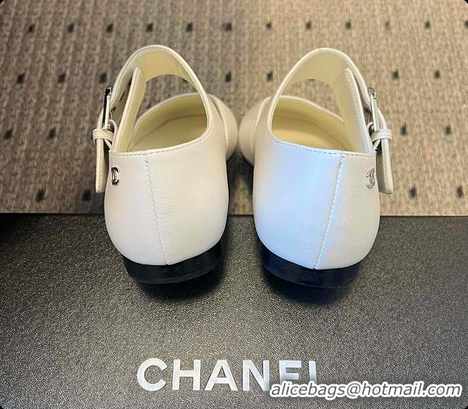 Top Grade Chanel Mary Janes Grosgrain & Patent Calfskin White & Black 60702702