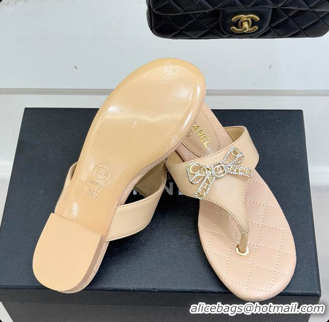 Hot Style Chanel Quilted Lambskin Thong Sandals With Bow Detail Beige & Gold 60702704
